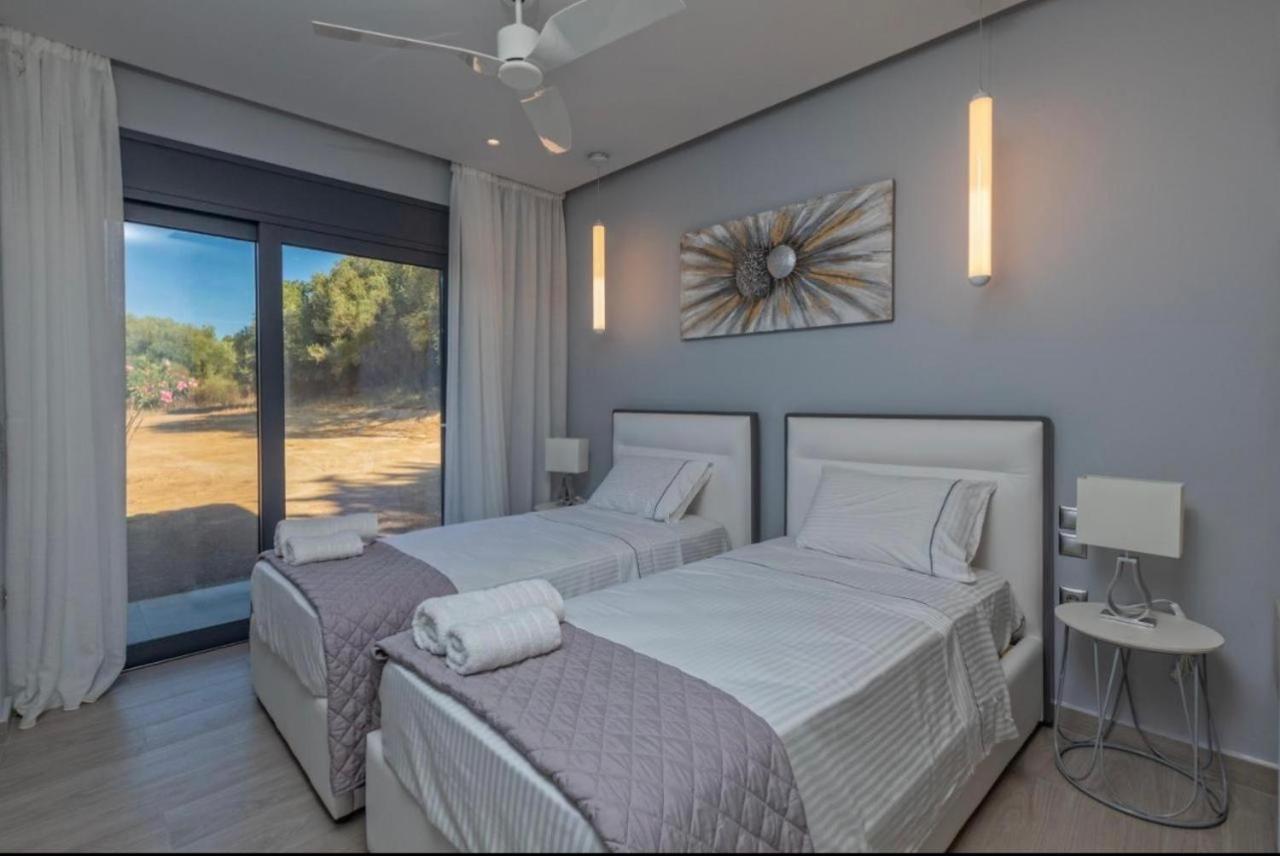 Avithos Blue Villas Svoronata Exterior foto